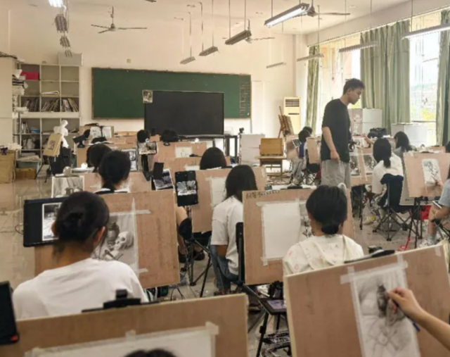 树立学位办学放大名校办学辐射效能加速推进大学隶属校园 树立学位办学放大名校办学辐射效能加速推进大学隶属校园